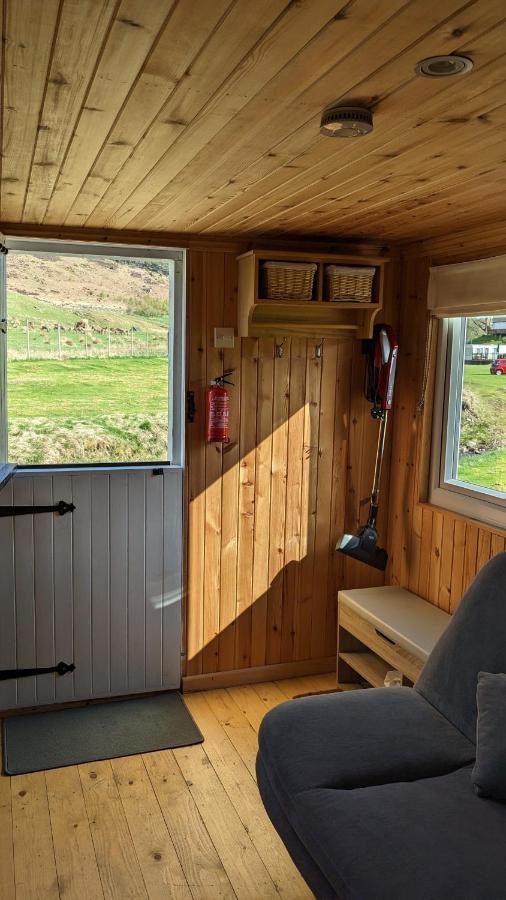 Glengoulandie Shepherd'S Hut Exterior photo